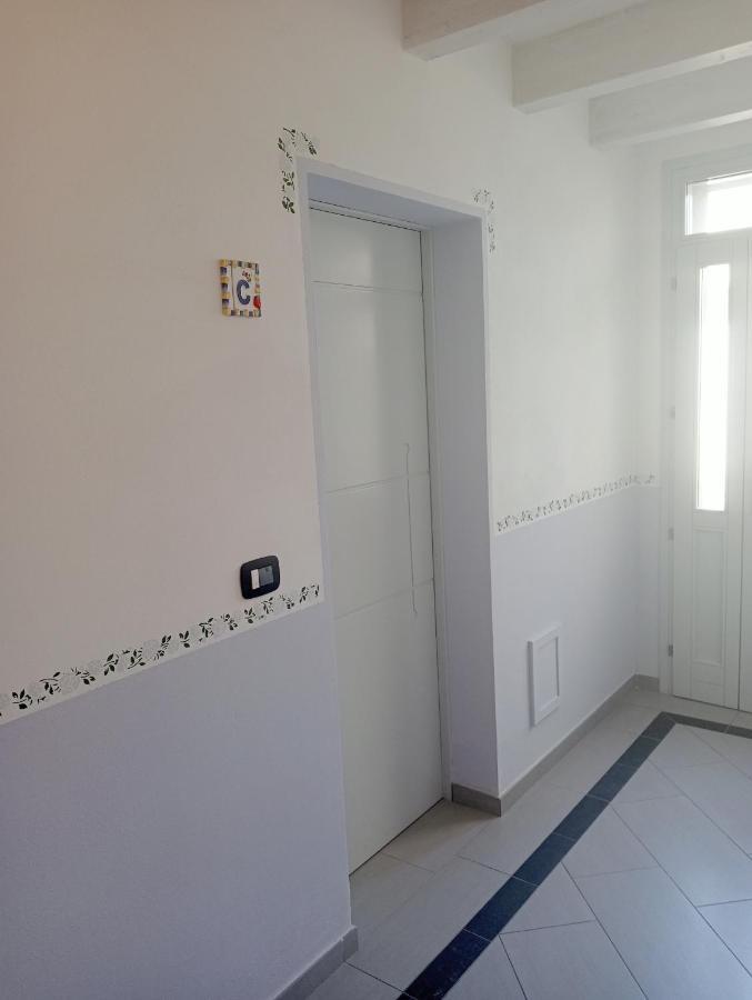 דירות קומאקיו Civico22 מראה חיצוני תמונה